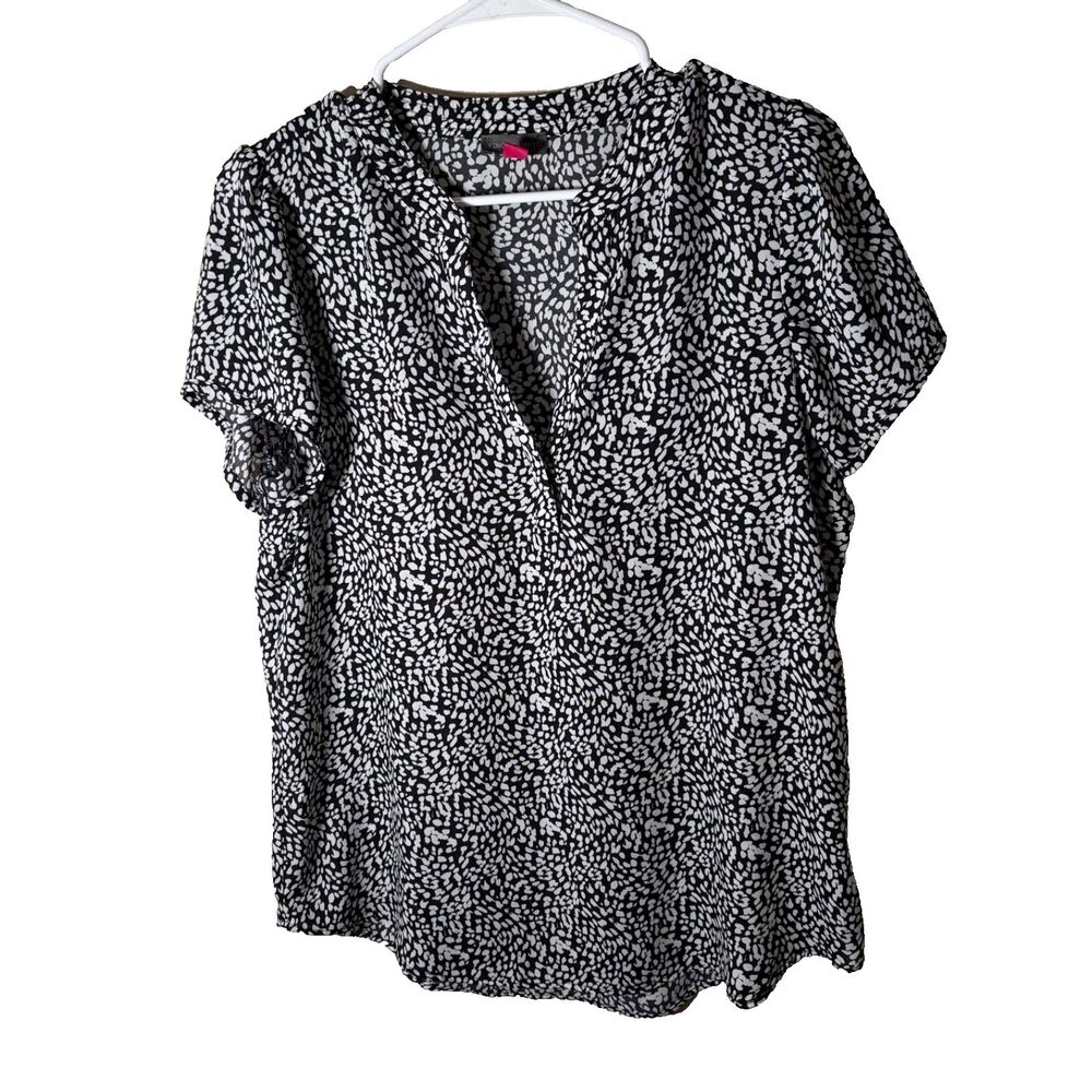 Vince Camuto Blouse Women's Medium V-Neck Short Sleeve Printed Shirt Top